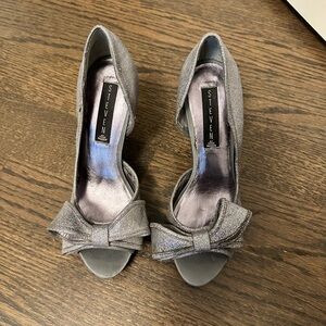 Steve Madden pumps